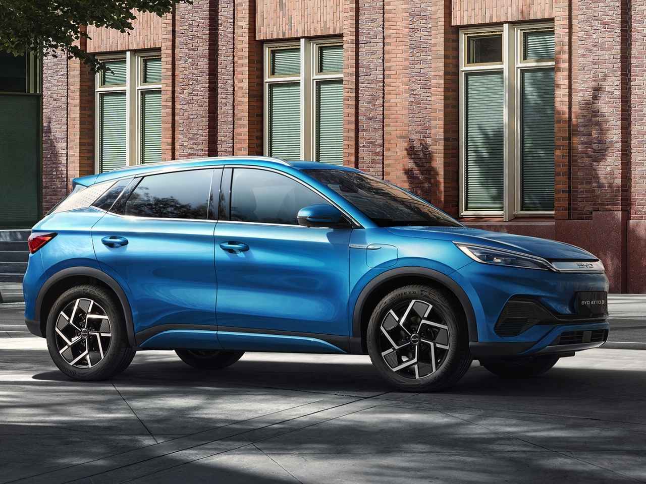 BYD Atto 2 in der Stadt